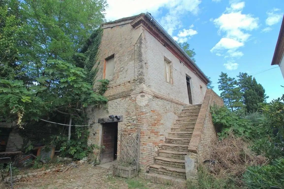 Rustico - Casale in vendita a Mosciano Sant'Angelo
