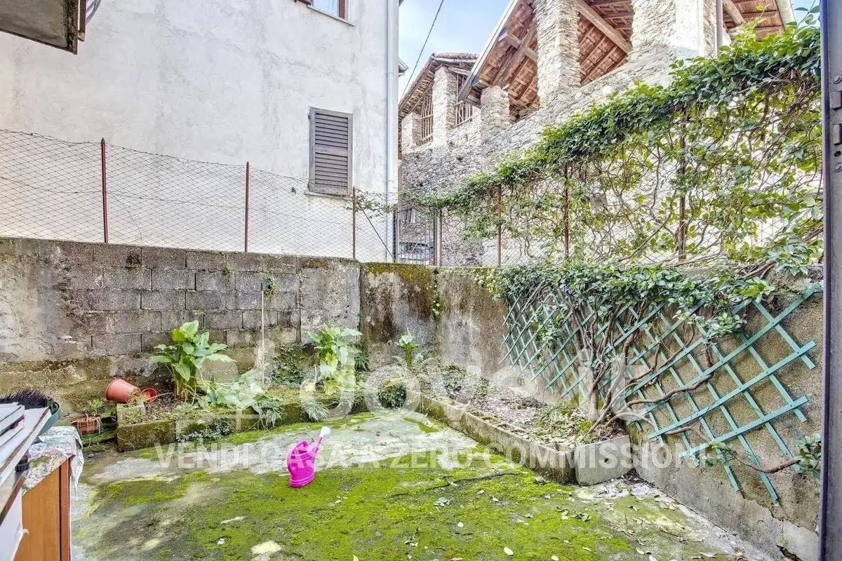 Villa unifamiliare via Marliani 6, Roggiano, Brissago-Valtravaglia - foto 2