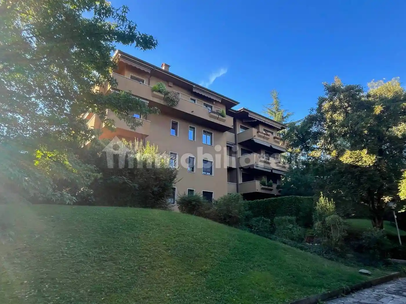 Appartamento in vendita a Varese