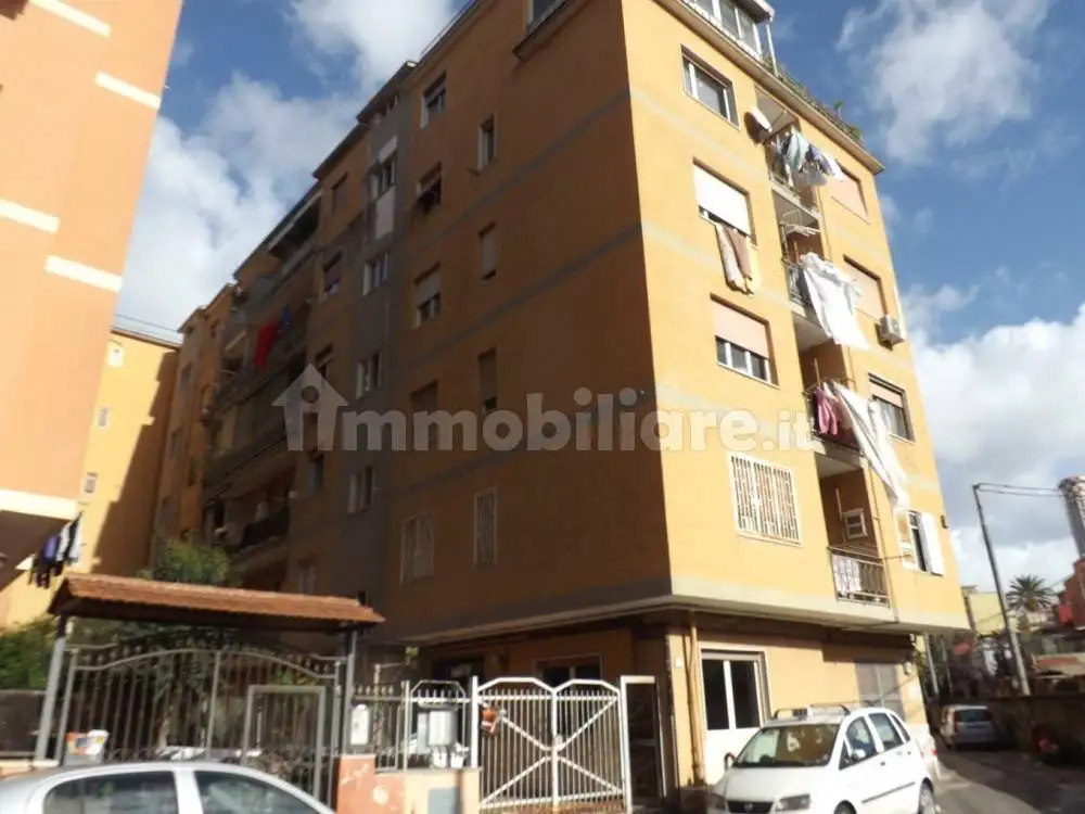 Appartamento in affitto a Napoli