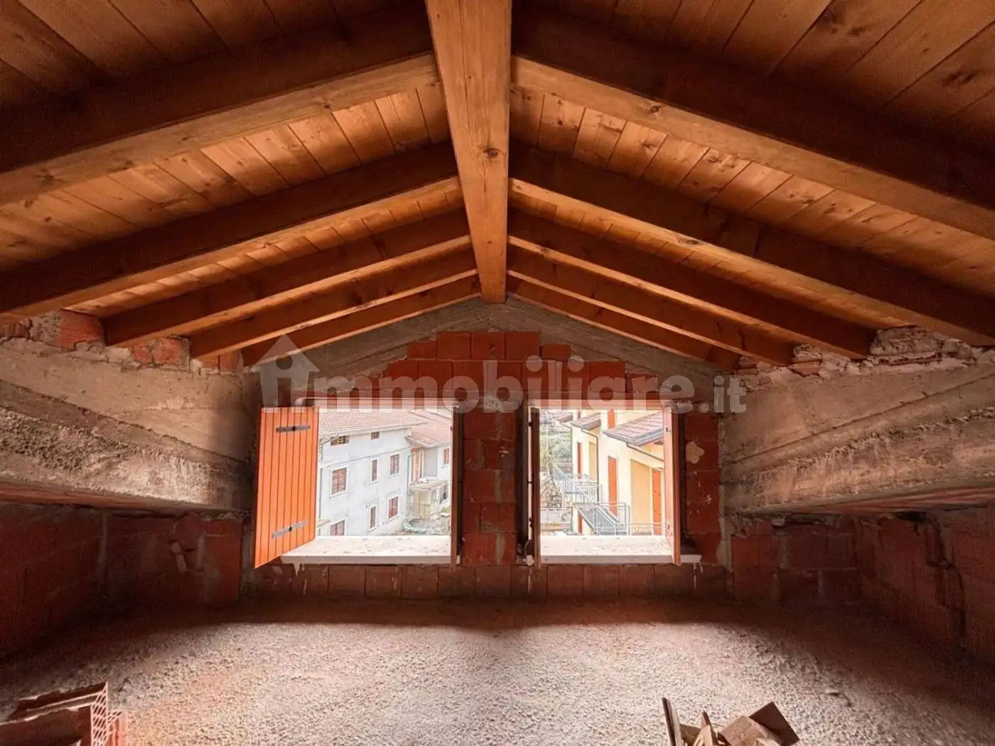 Villa in vendita a Badia Calavena