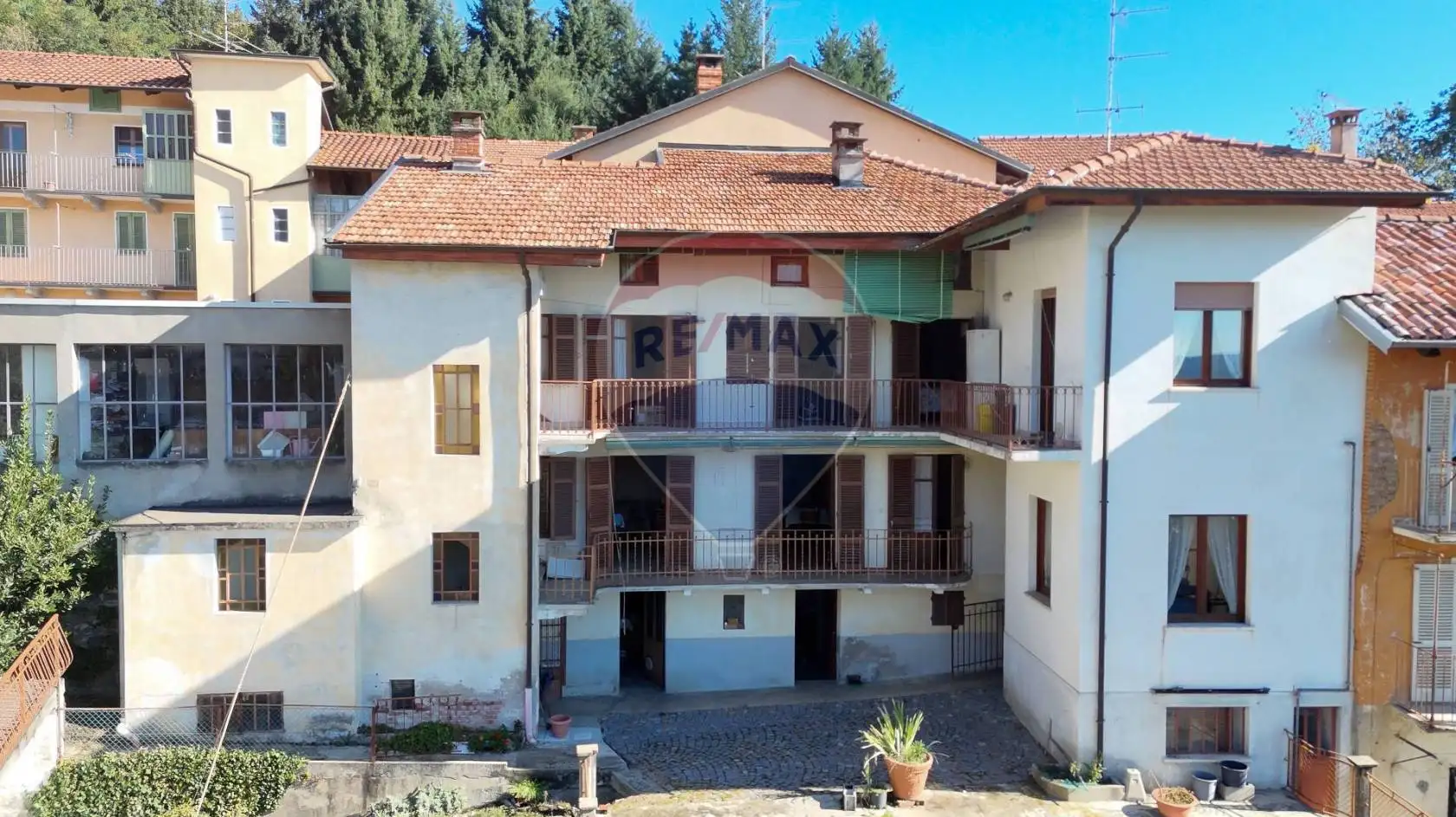 Casa indipendente in vendita a Biella