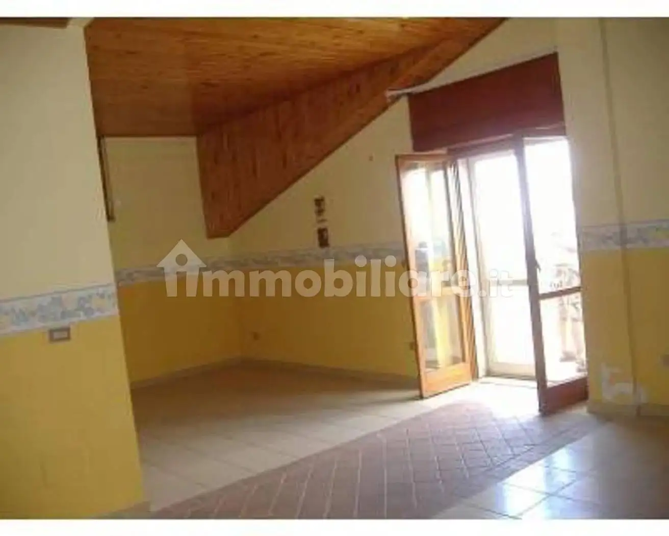 Trilocale via I Maggio, 10, Barile - foto 3