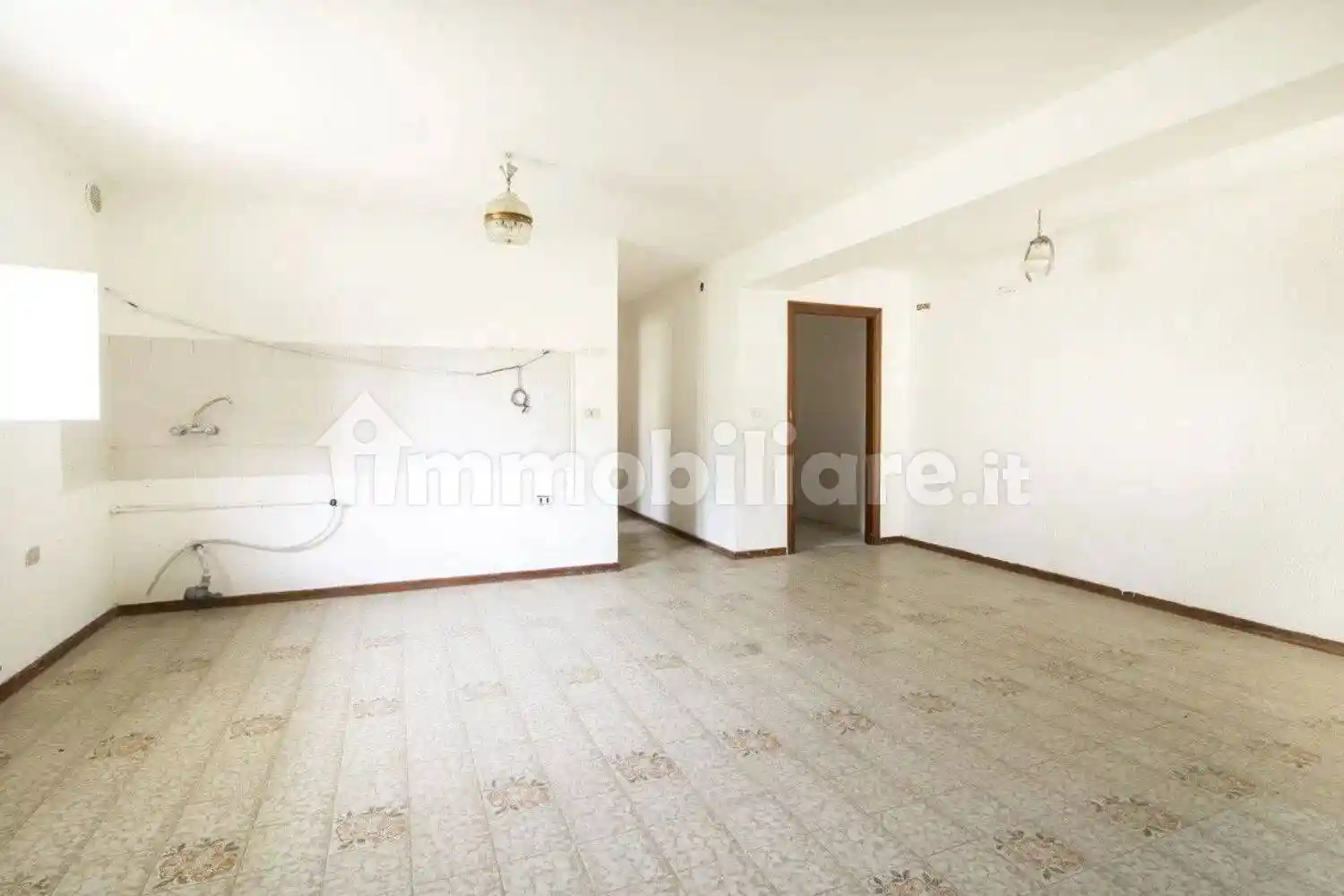 Trilocale via Xx Settembre, 110, Centro, Tortoreto - foto 3