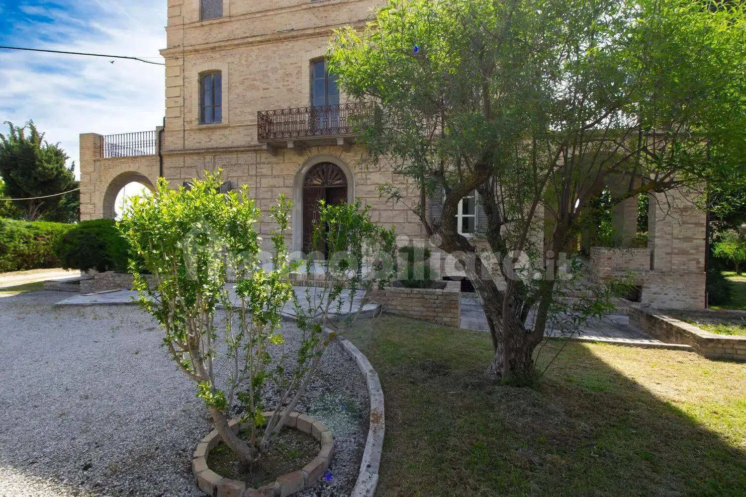 Villa unifamiliare via Giovanni Amadio, 22, Centro, Controguerra - foto 2