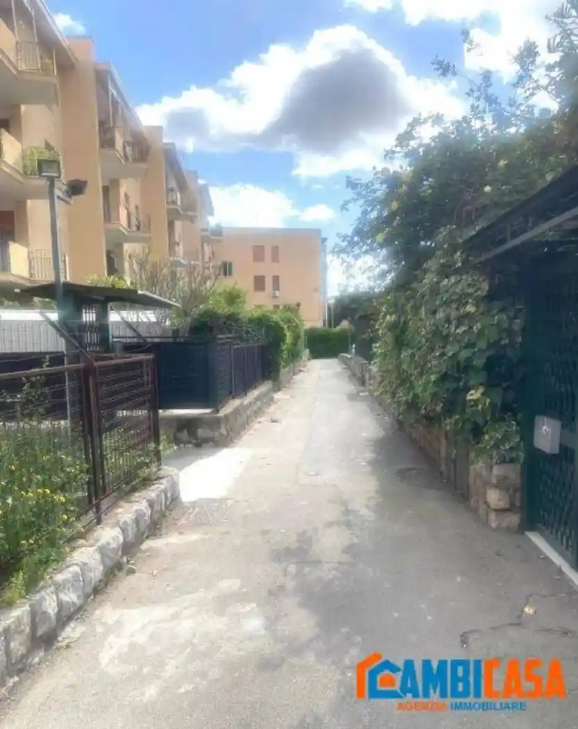Appartamento in vendita a Palermo