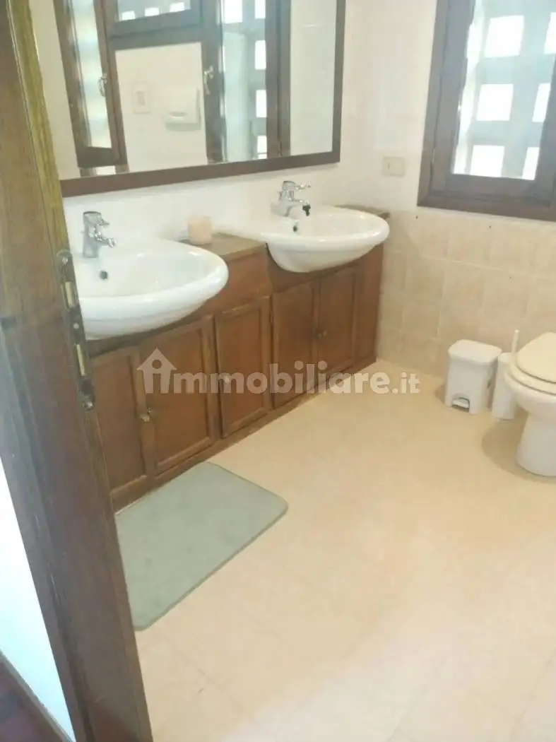 Villa in vendita a Nove