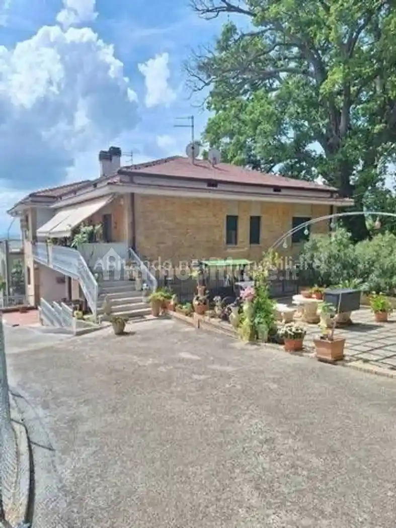 Appartamento primo piano, Penne - foto 2