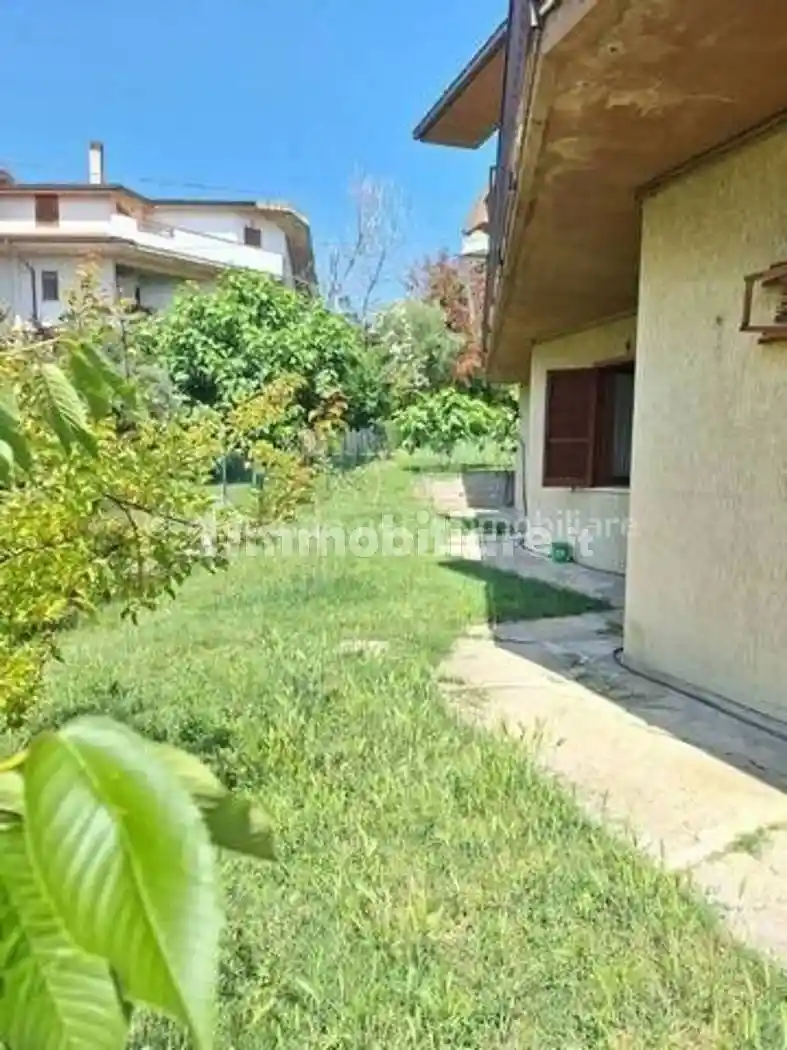 Villa unifamiliare via Nazareno Fonticoli, 16, Centro, Penne - foto 3