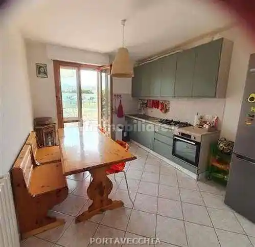 Appartamento in vendita a Castagneto Carducci