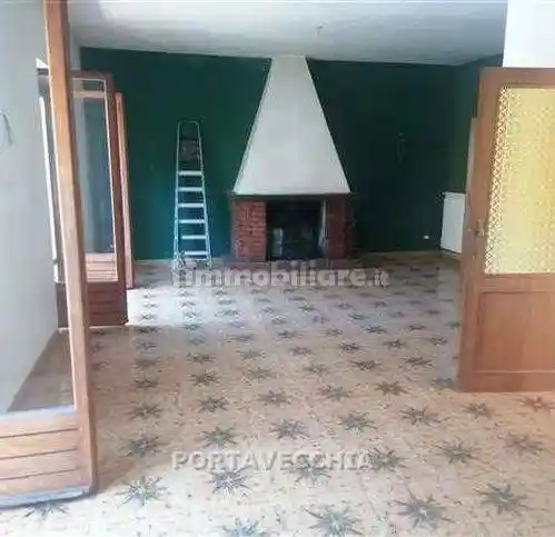 Appartamento in vendita a Castel del Piano