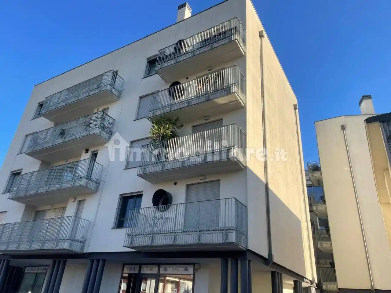 Appartamento in vendita a Rho