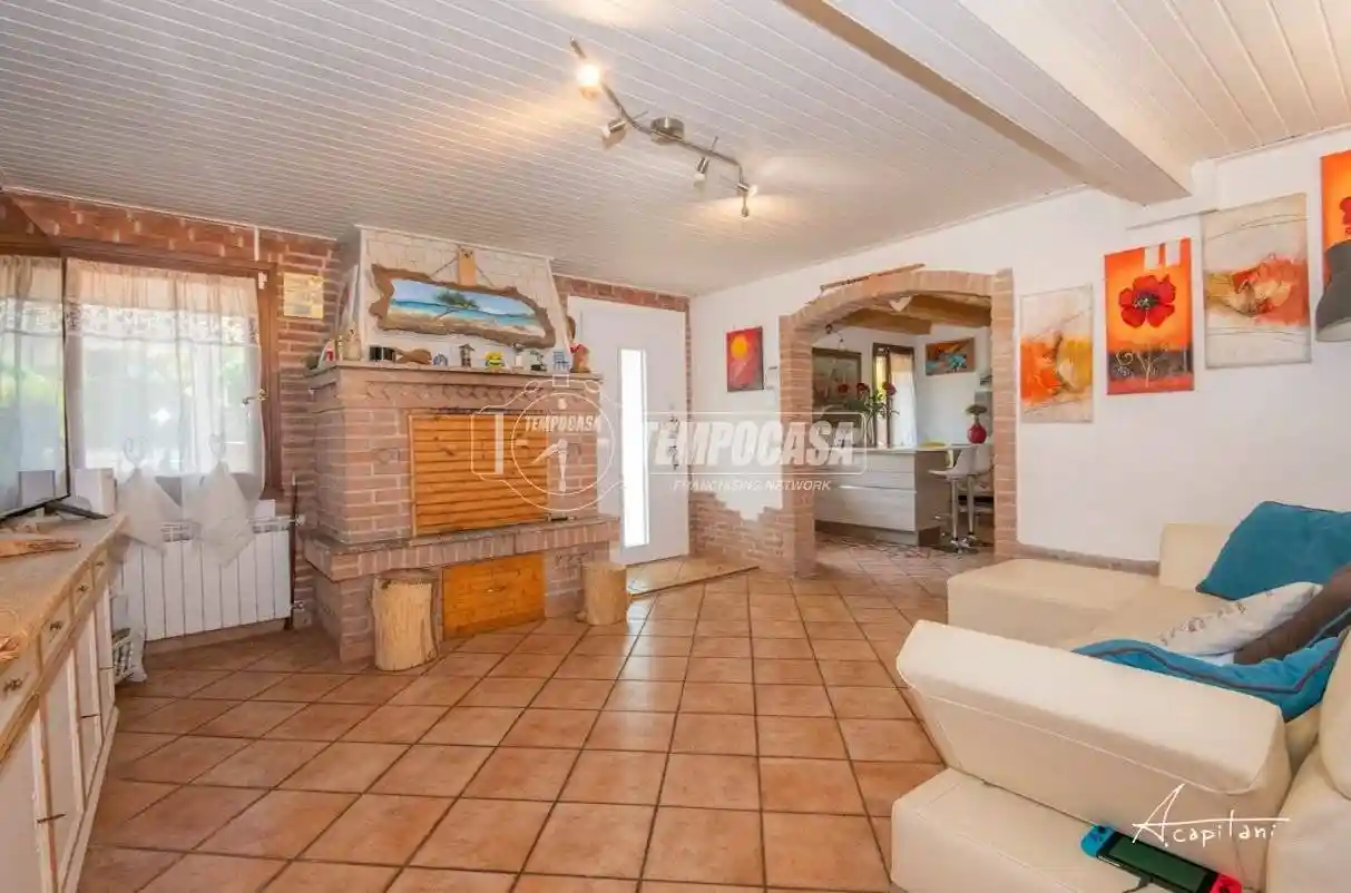 Casa indipendente - foto 2