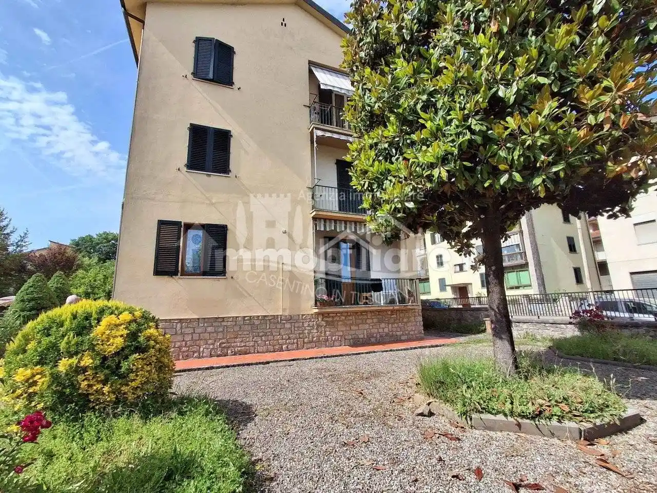 Appartamento in vendita a Pratovecchio e Stia