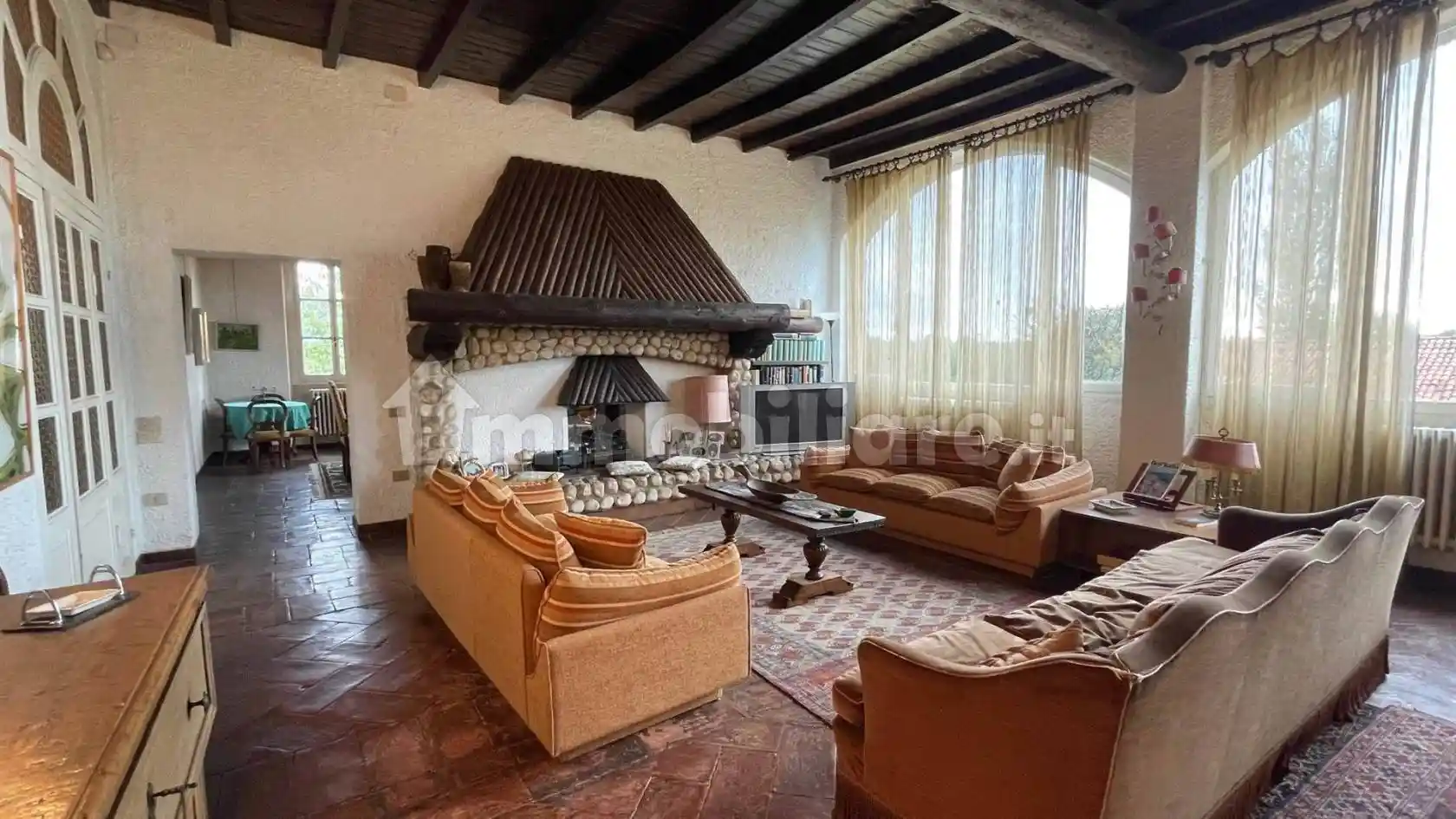 Villa unifamiliare, da ristrutturare, 1050 m², Correzzana - foto 3