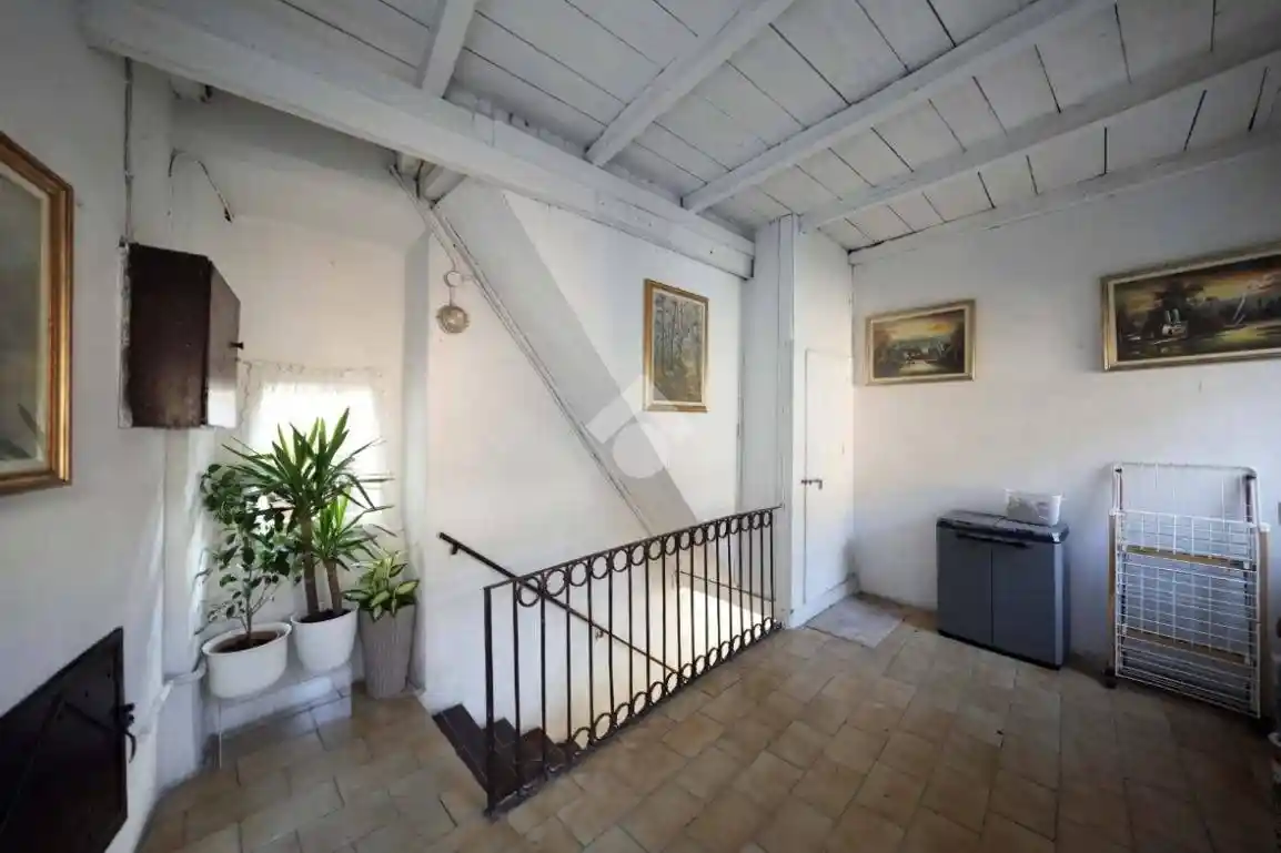 Appartamento in vendita a Verano Brianza