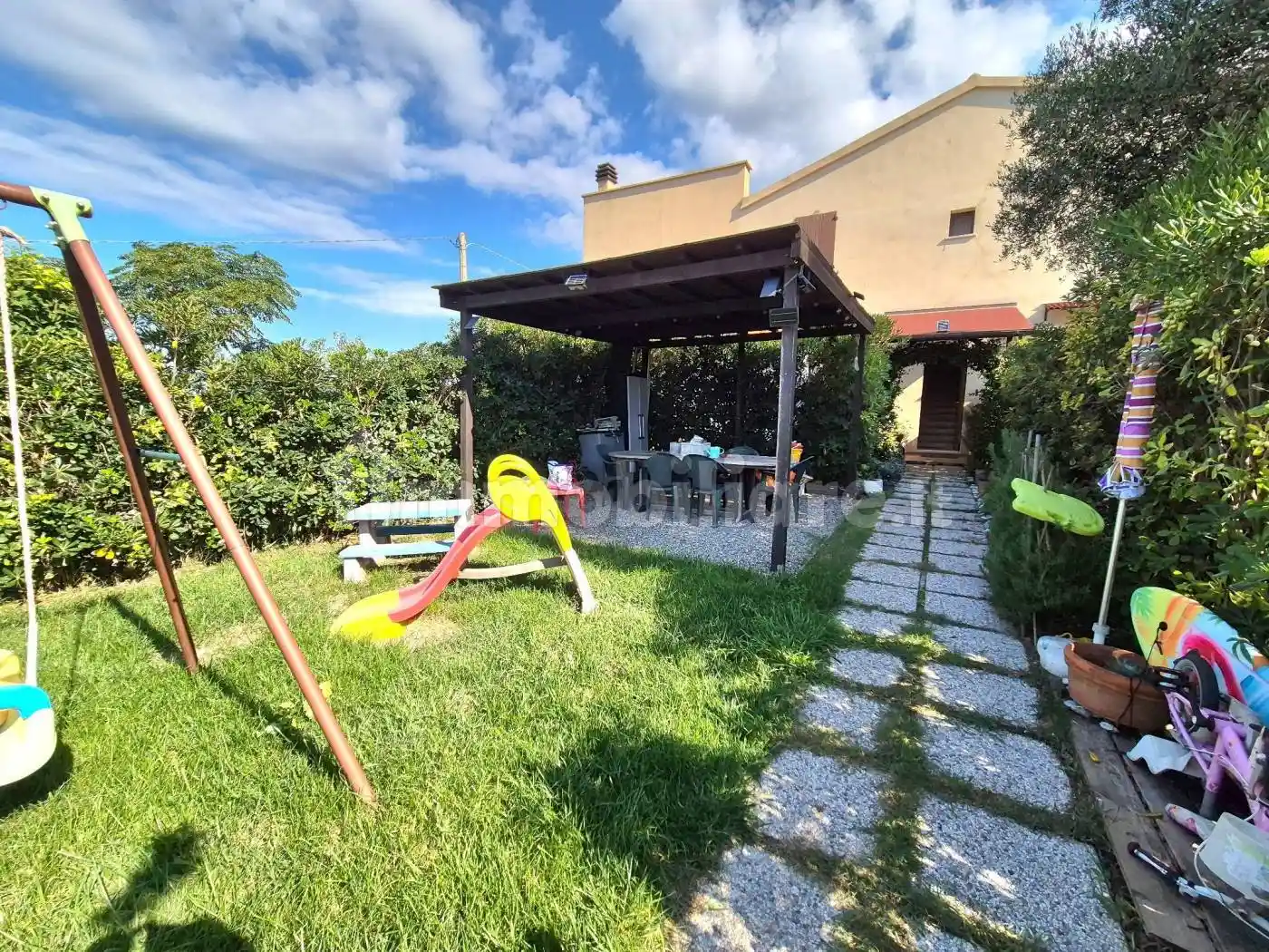 Appartamento in vendita a Campiglia Marittima