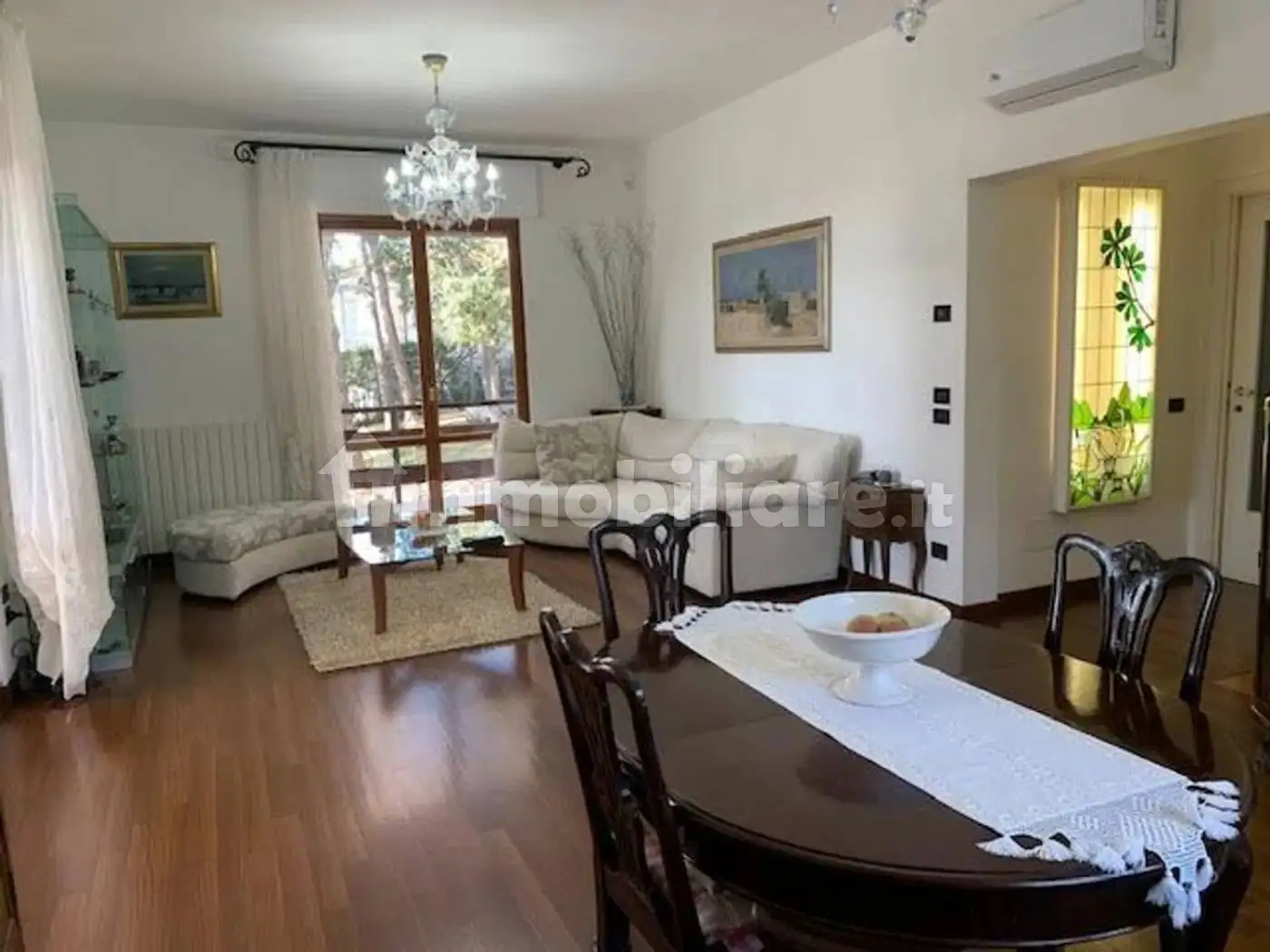 Villa in vendita a Livorno