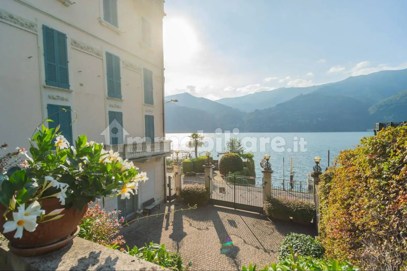 Bilocale via Regina 117, Centro, Carate Urio - foto 5