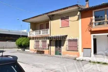 Appartamento in asta a Gambellara