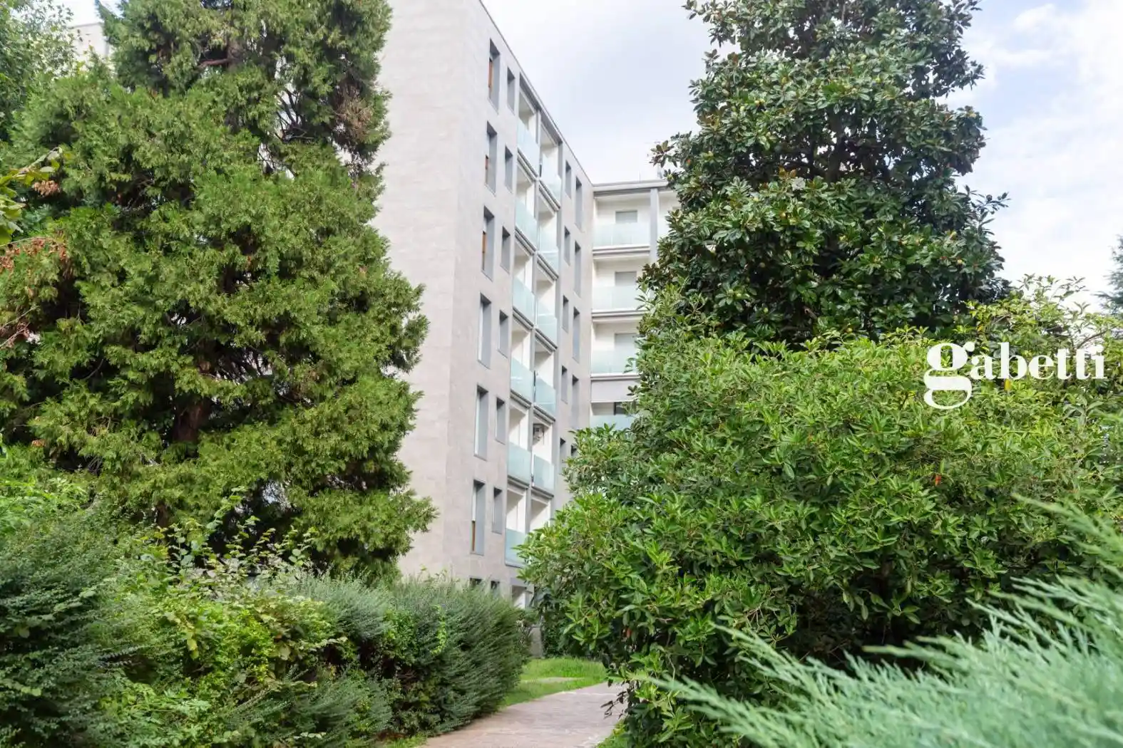 Appartamento in vendita a Vimercate