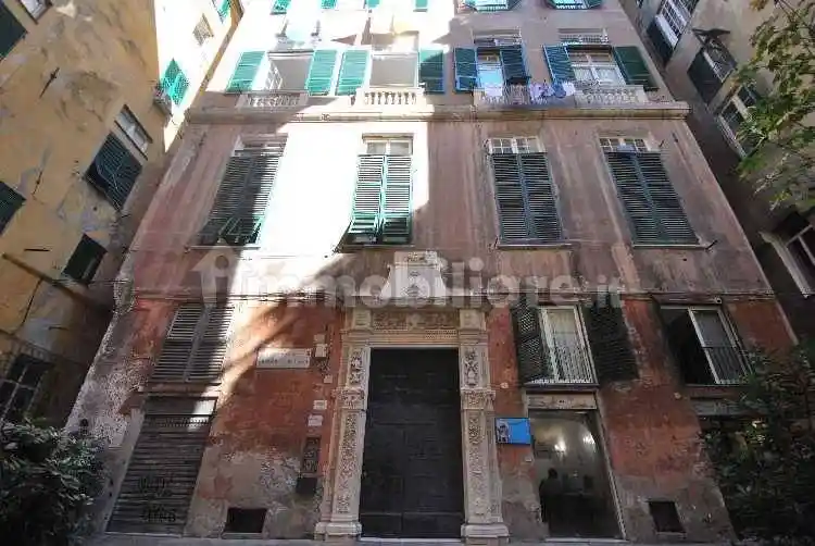 Appartamento in affitto a Genova
