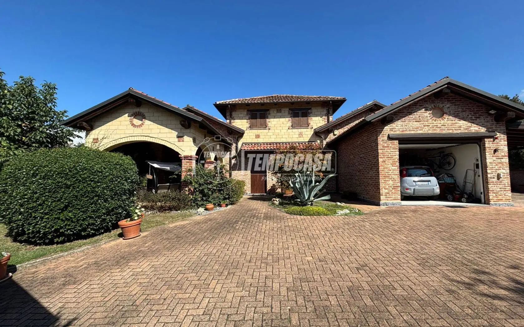 Villa in vendita a Ozzano Monferrato