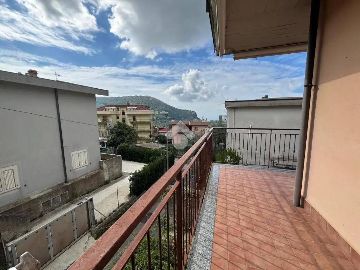 Trilocale via Fontanone, Centro, Castiglione del Genovesi - foto 4