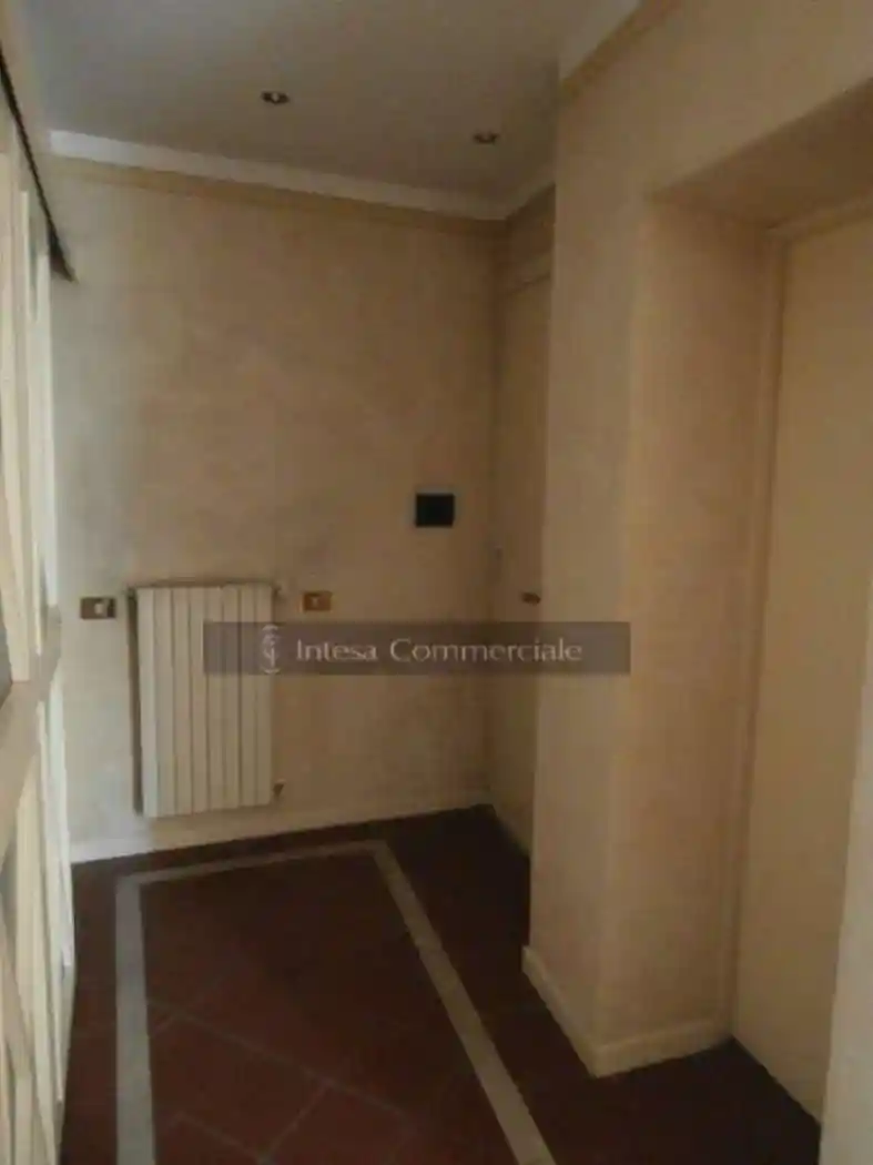 Trilocale ottimo stato, primo piano, Villaggio Ferrari - Duca degli Abruzzi, Brescia - foto 2