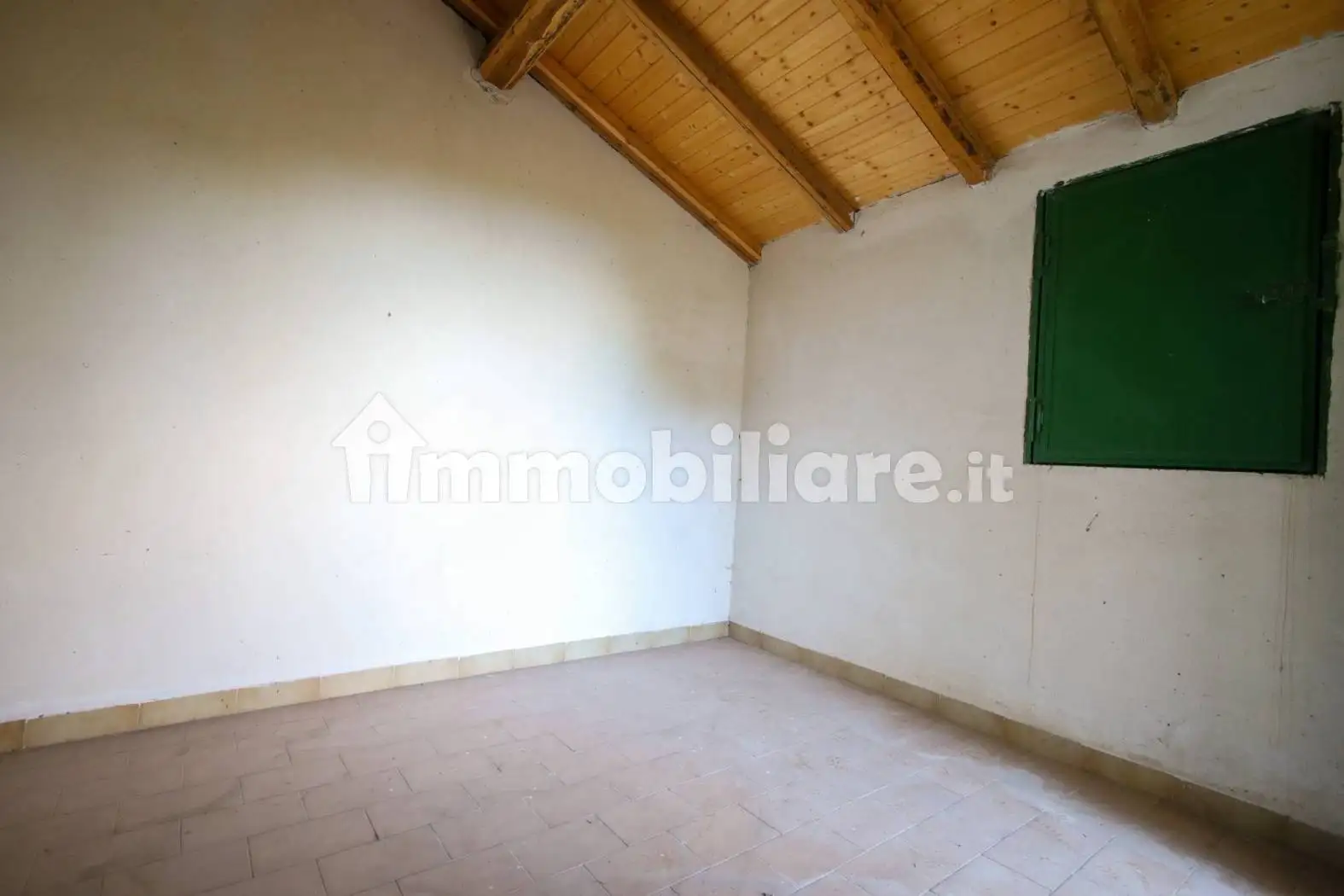 Appartamento in vendita a Ragalna