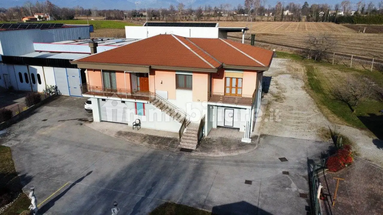 Terratetto unifamiliare 730 m², ottimo stato, Centro, Castello di Godego - foto 3