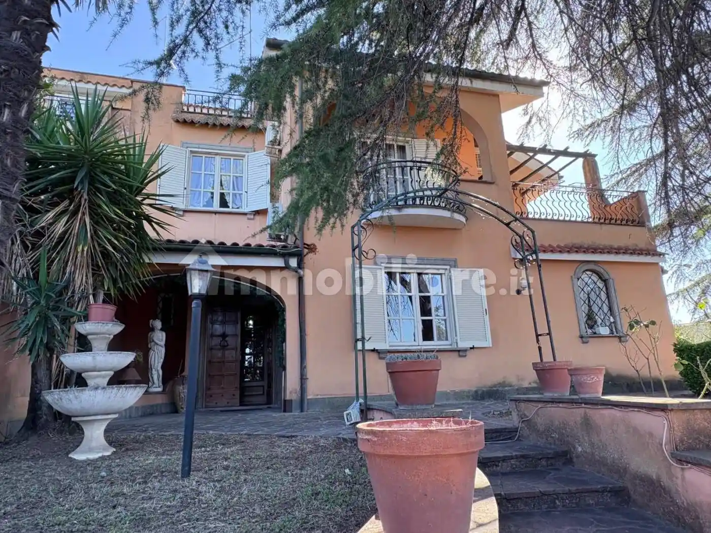 Villa in vendita a Guidonia Montecelio