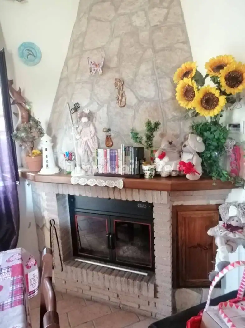 Villetta a schiera in vendita a Rocca di Botte