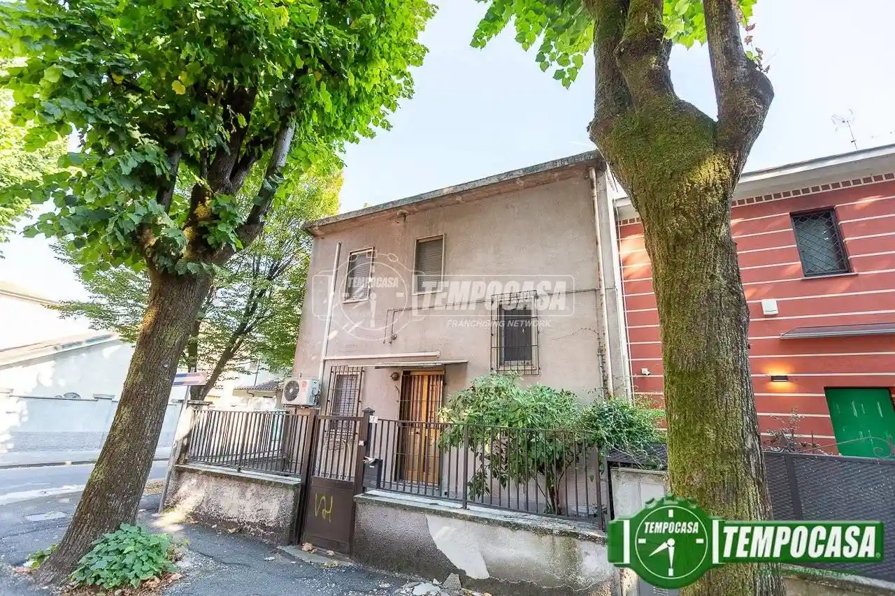 Casa indipendente in vendita a Crema