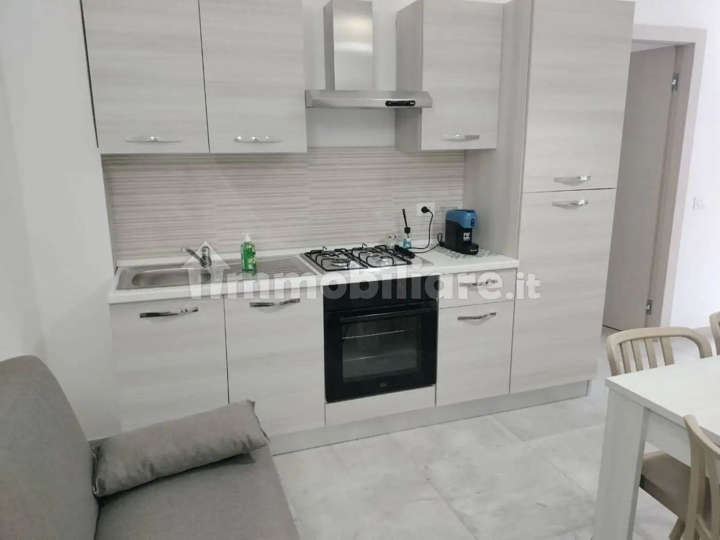 Palazzo - Edificio in affitto a Carlentini