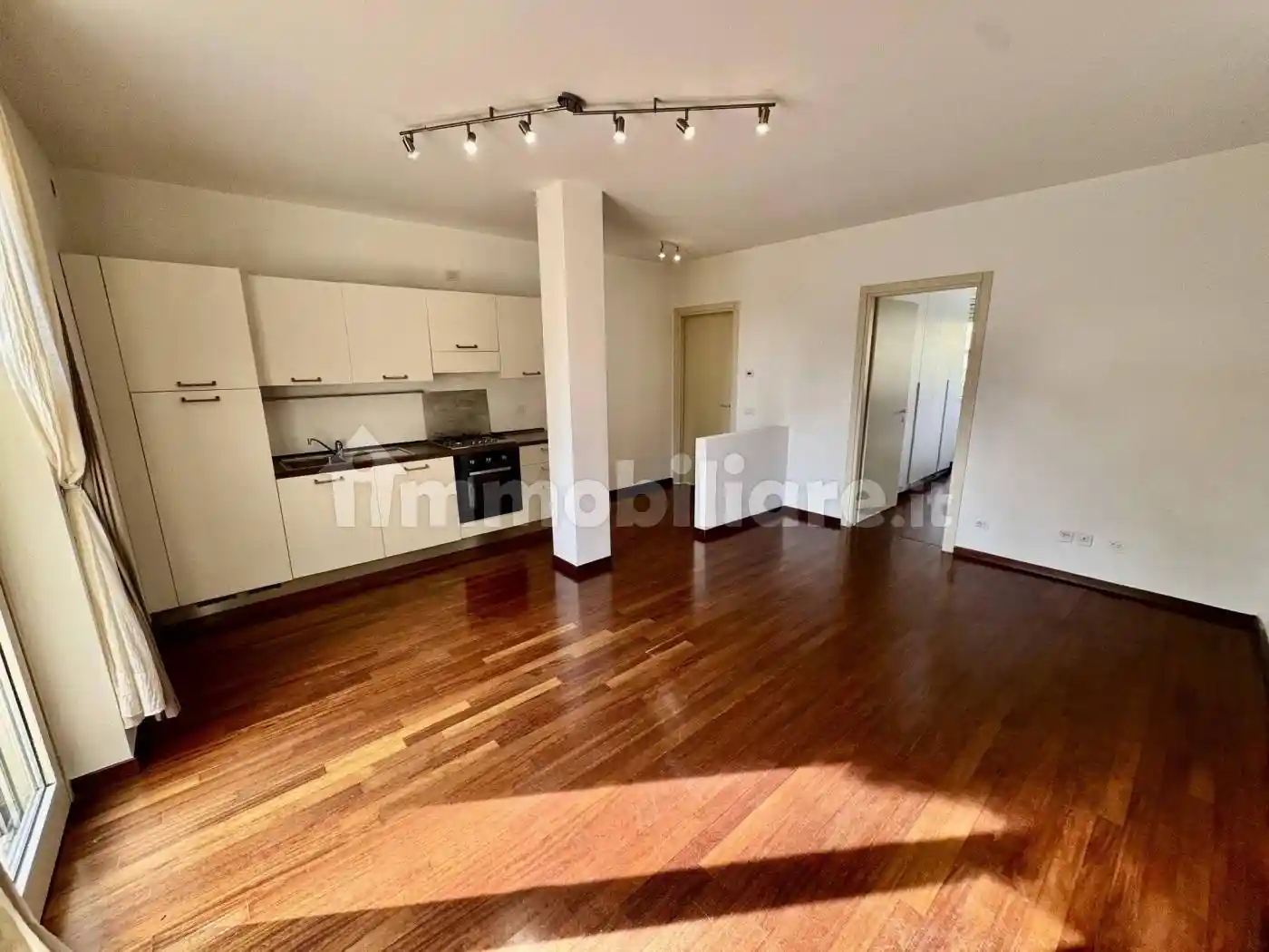 Appartamento in vendita a Piacenza