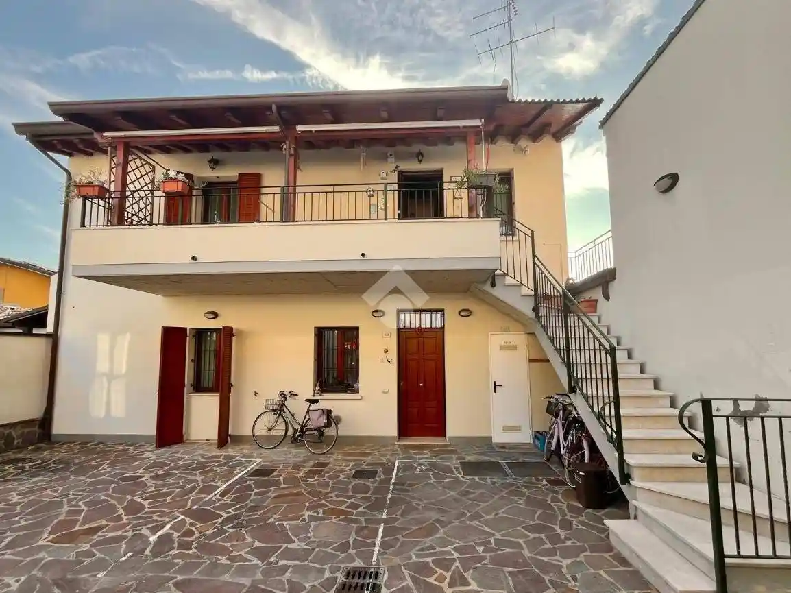 Appartamento in vendita a Russi