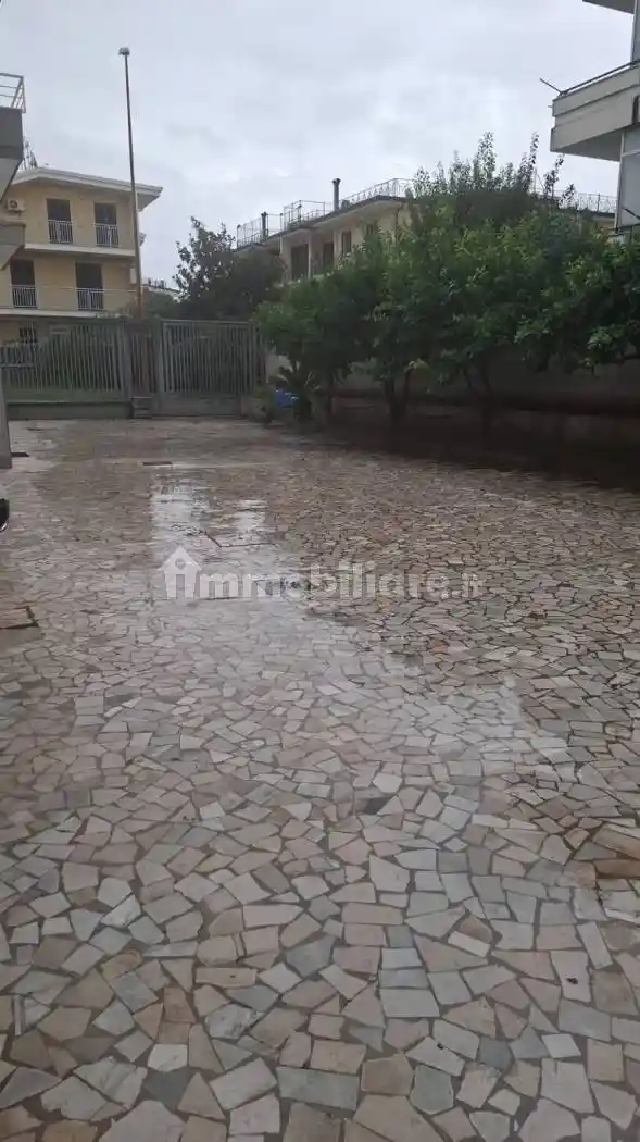 Trilocale via I. Pizzetti, Casapulla - foto 5