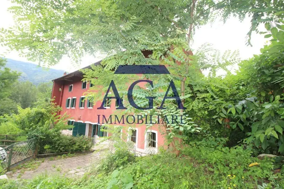 Rustico - Casale in vendita a Revine Lago