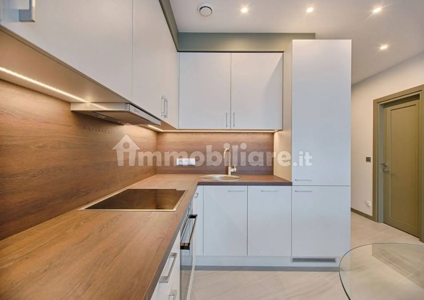 Appartamento in vendita a Desenzano del Garda