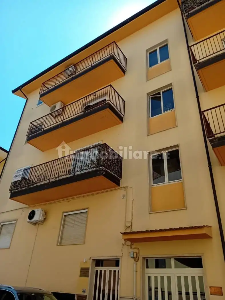 Appartamento in vendita a Genzano di Lucania