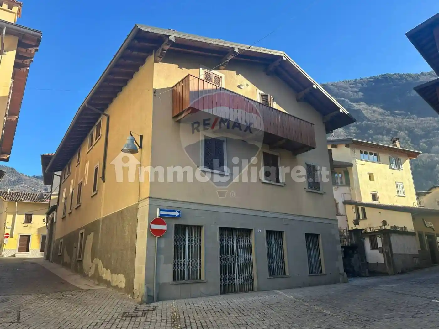 Terratetto unifamiliare 523 m², buono stato, Villa d'Ogna - foto 2