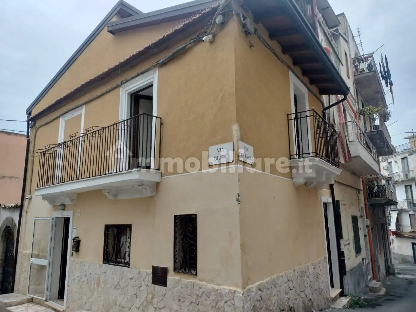 Casa indipendente in affitto a Lentini