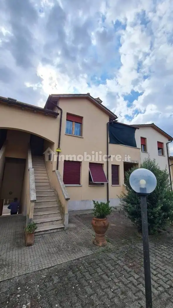 Appartamento in vendita a Montalcino