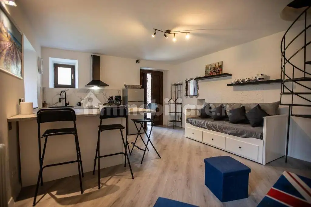 Appartamento in affitto a Tremezzina