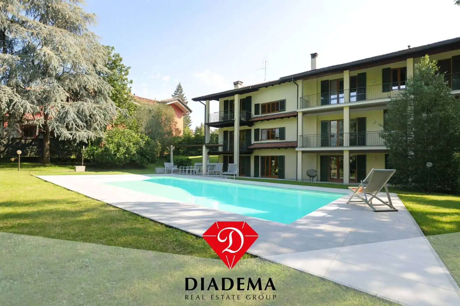 Villa in vendita a Besnate