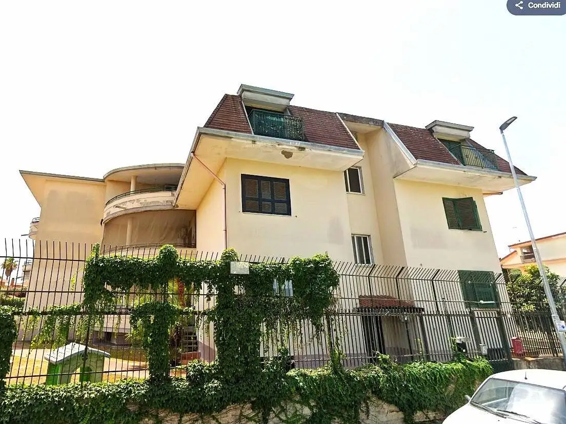 Appartamento in vendita a Melito di Napoli