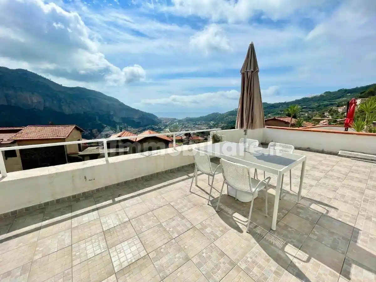 Appartamento in vendita a Ventimiglia