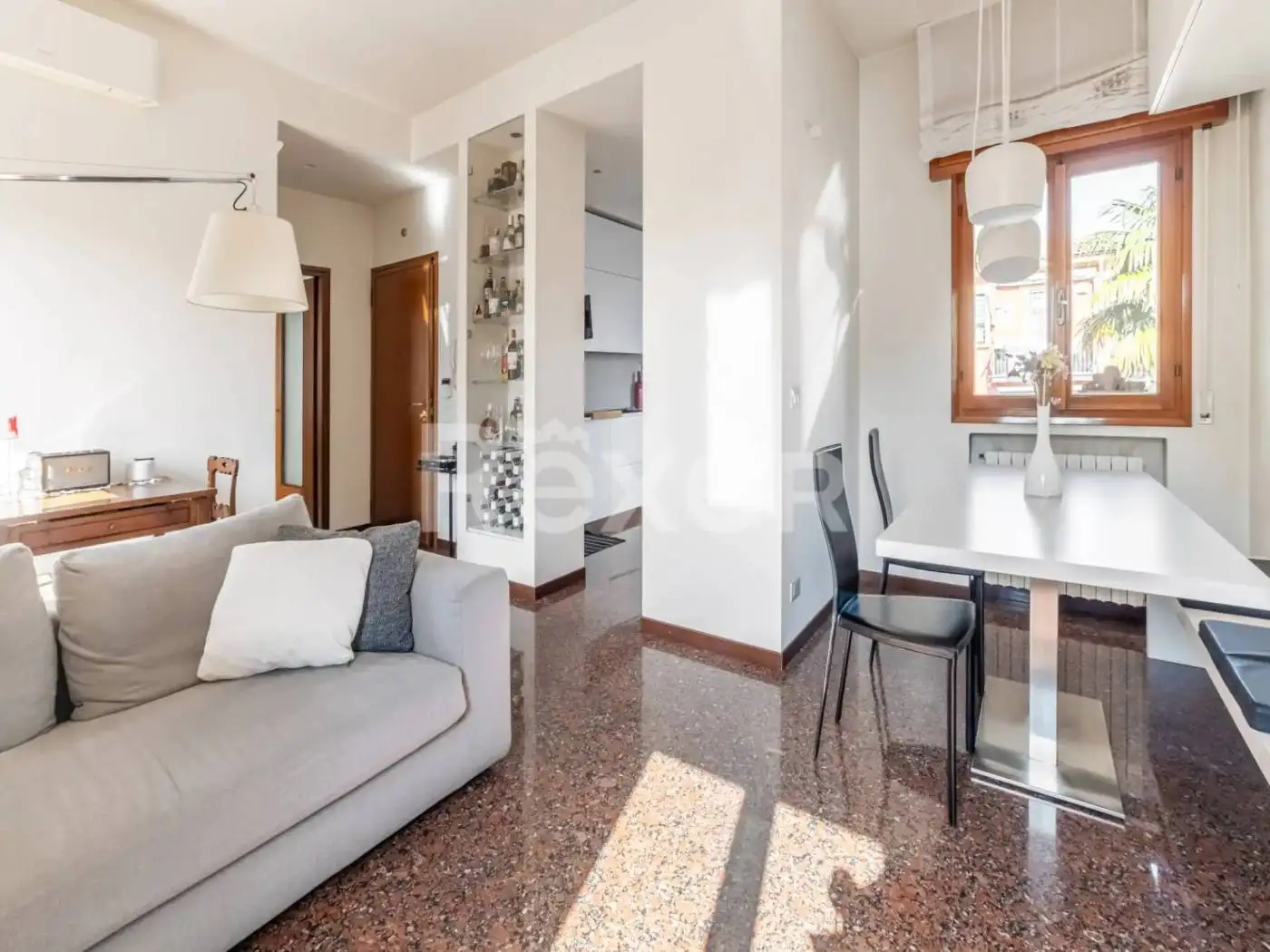 Casa indipendente in vendita a Bologna