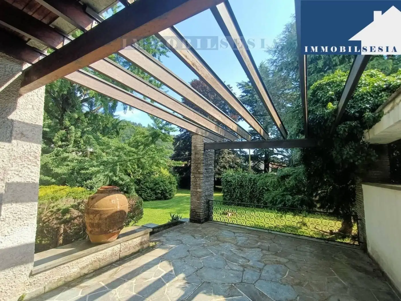 Villa in vendita a Quarona